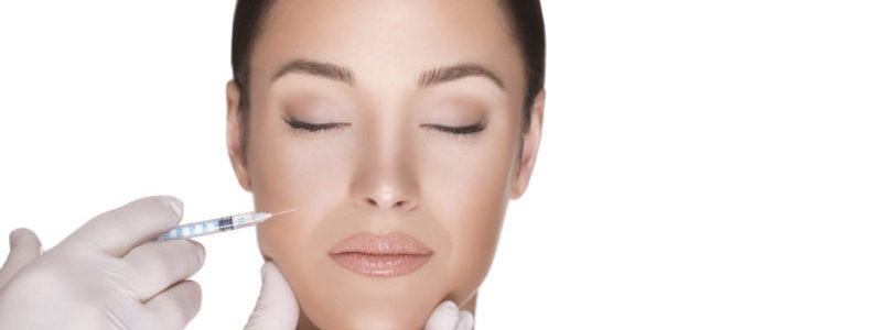 Anti-aging treatment with JuvÃ©derm filler